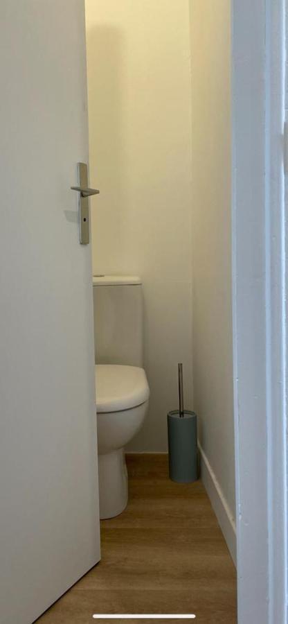 Large Studio Direct Access To The Beach بورنيشّيه المظهر الخارجي الصورة